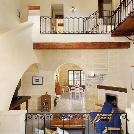 Gozo Escape *