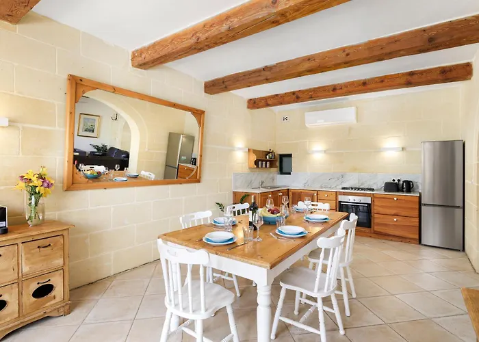 Gozo Escape Villa Għasri